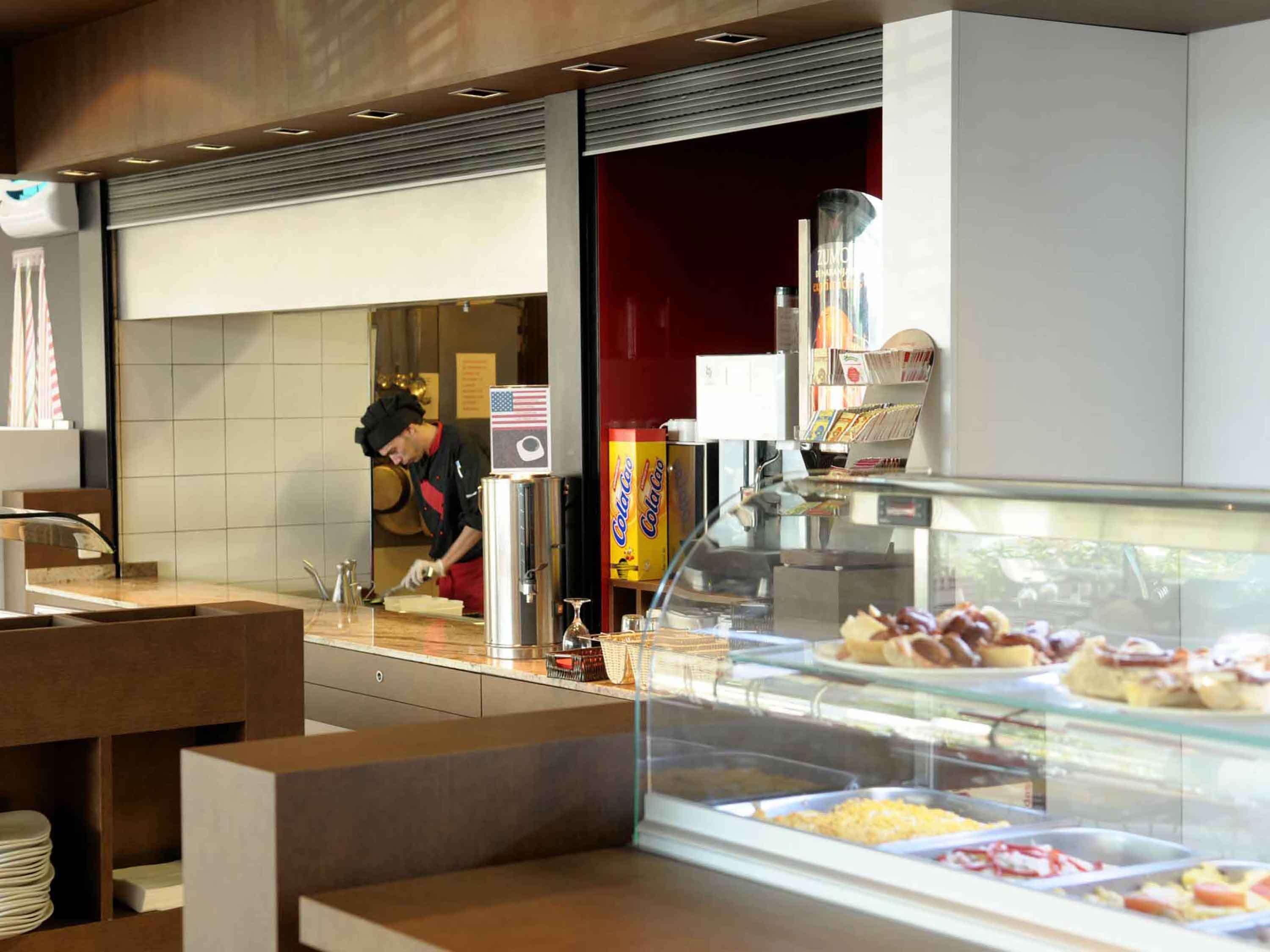 Ibis Lleida Hotell Eksteriør bilde