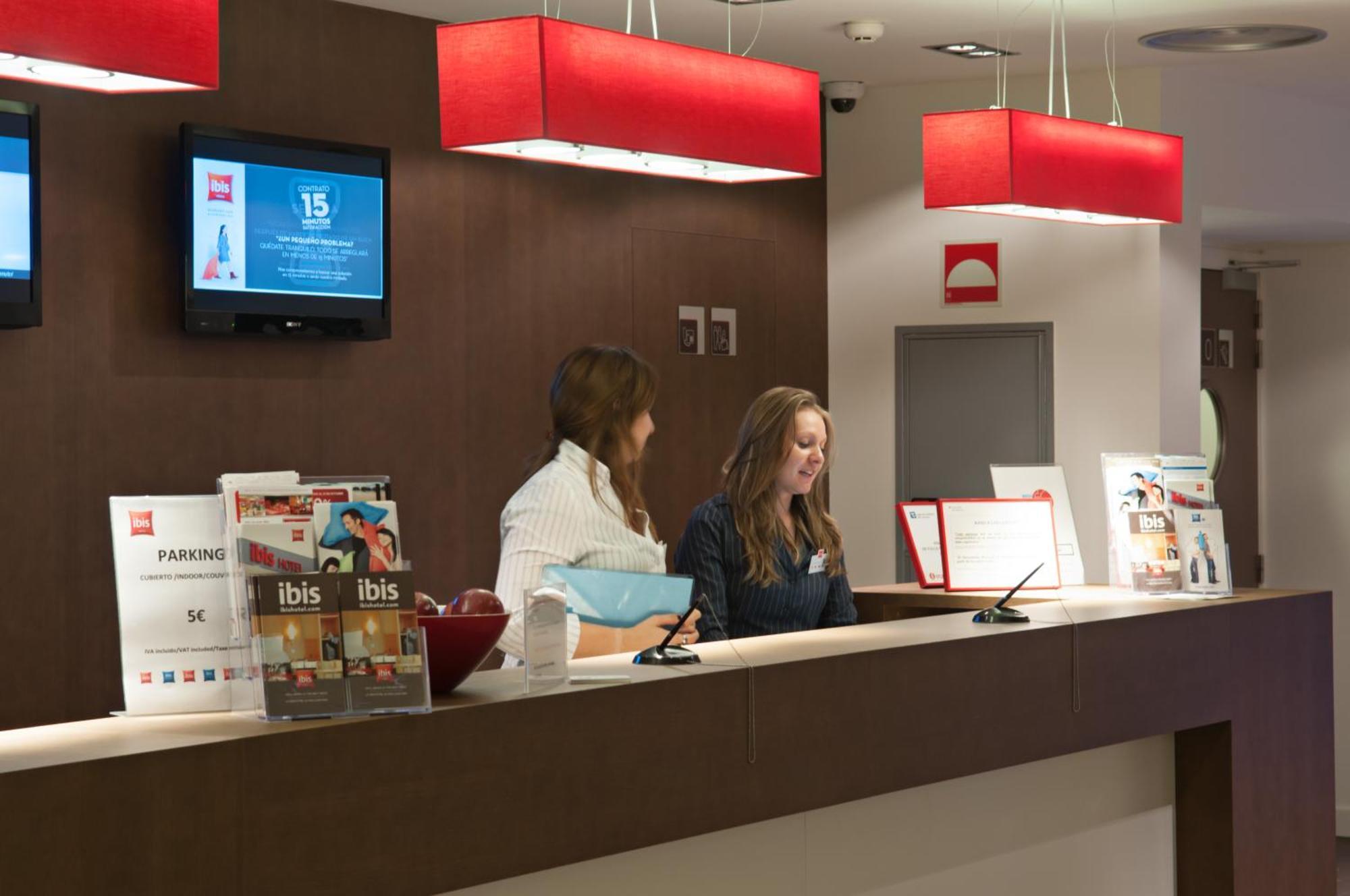 Ibis Lleida Hotell Eksteriør bilde