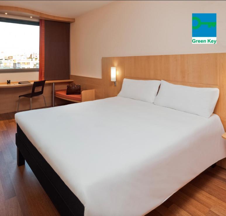 Ibis Lleida Hotell Eksteriør bilde