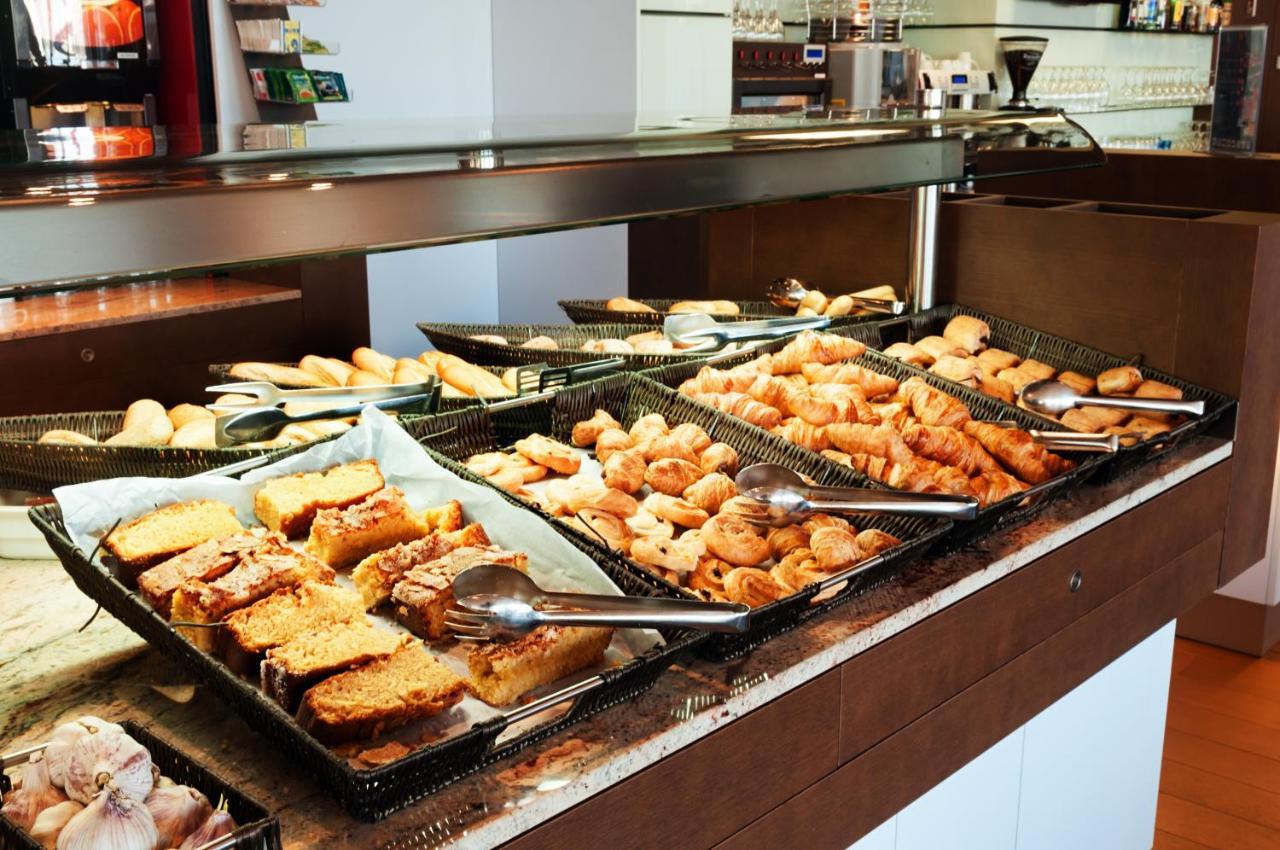 Ibis Lleida Hotell Eksteriør bilde